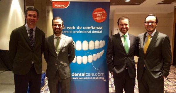 El Dr. Román en el Seminario de Oral B en Valencia